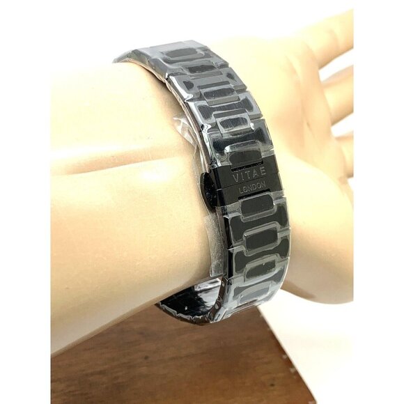 Vitae London Men's Watch Ada 141 Black Dial Gold Bezel Quartz Stainless Steel - Picture 10 of 14